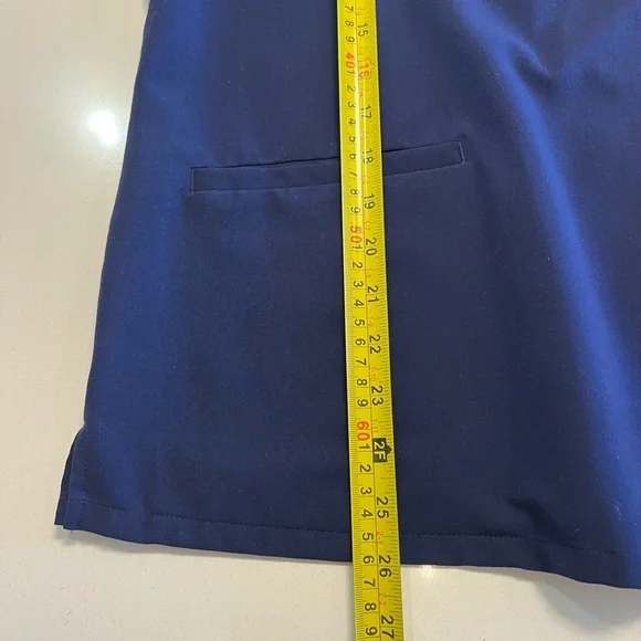 FIGS THE SET Navy Scrubs Casma Three-Pocket Top & Zamora Jogger Pants 📐S - Picture 9 of 15